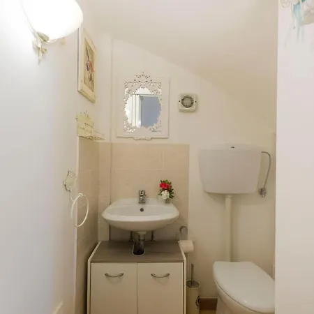 Apartamento 154 - Bellissima Villetta Bilocale Su Due Piani Con Portico E Giardino 150 Mt Dal Mare - Spiaggia White Beach Club Omaggio Dal Lun Al Ven Dal 31 Agosto Al 11 Settembre