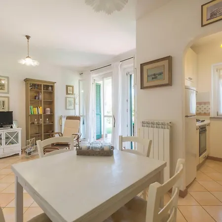 154 - Bellissima Villetta Bilocale Su Due Piani Con Portico E Giardino 150 Mt Dal Mare - Spiaggia White Beach Club Omaggio Dal Lun Al Ven Dal 31 Agosto Al 11 Settembre *
